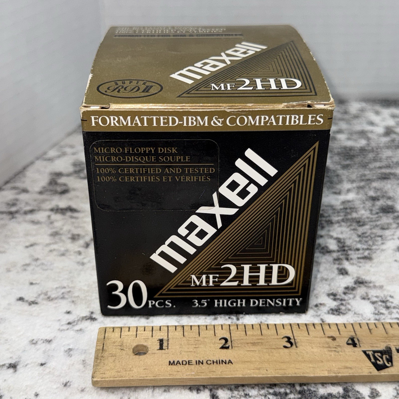Maxell MF2HD 3.5 Inch Micro Floppy Disks 2HD Formatted IBM Lot of 15 Open Box