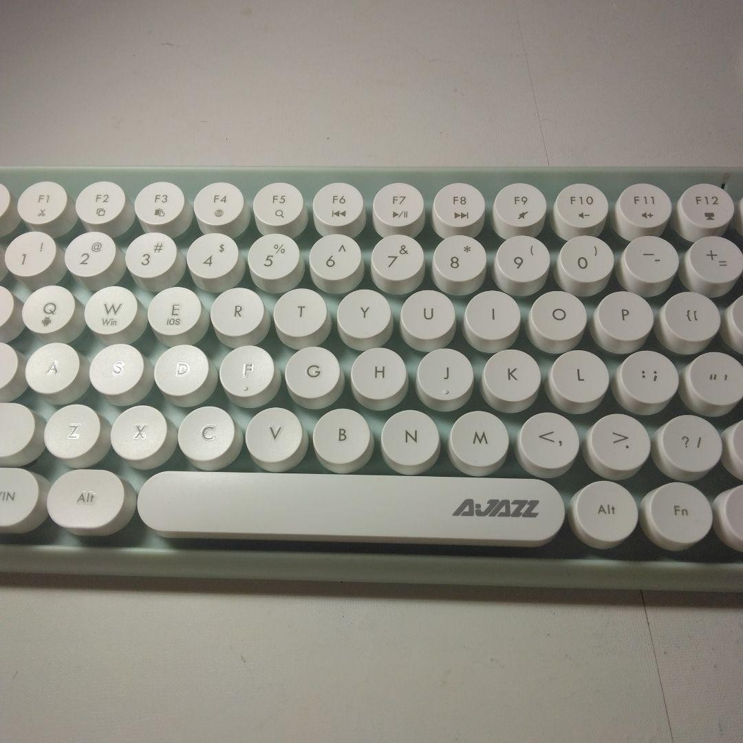 AJAZZ Wireless Keyboard Mint Green Round Key English US Layout Retro Design