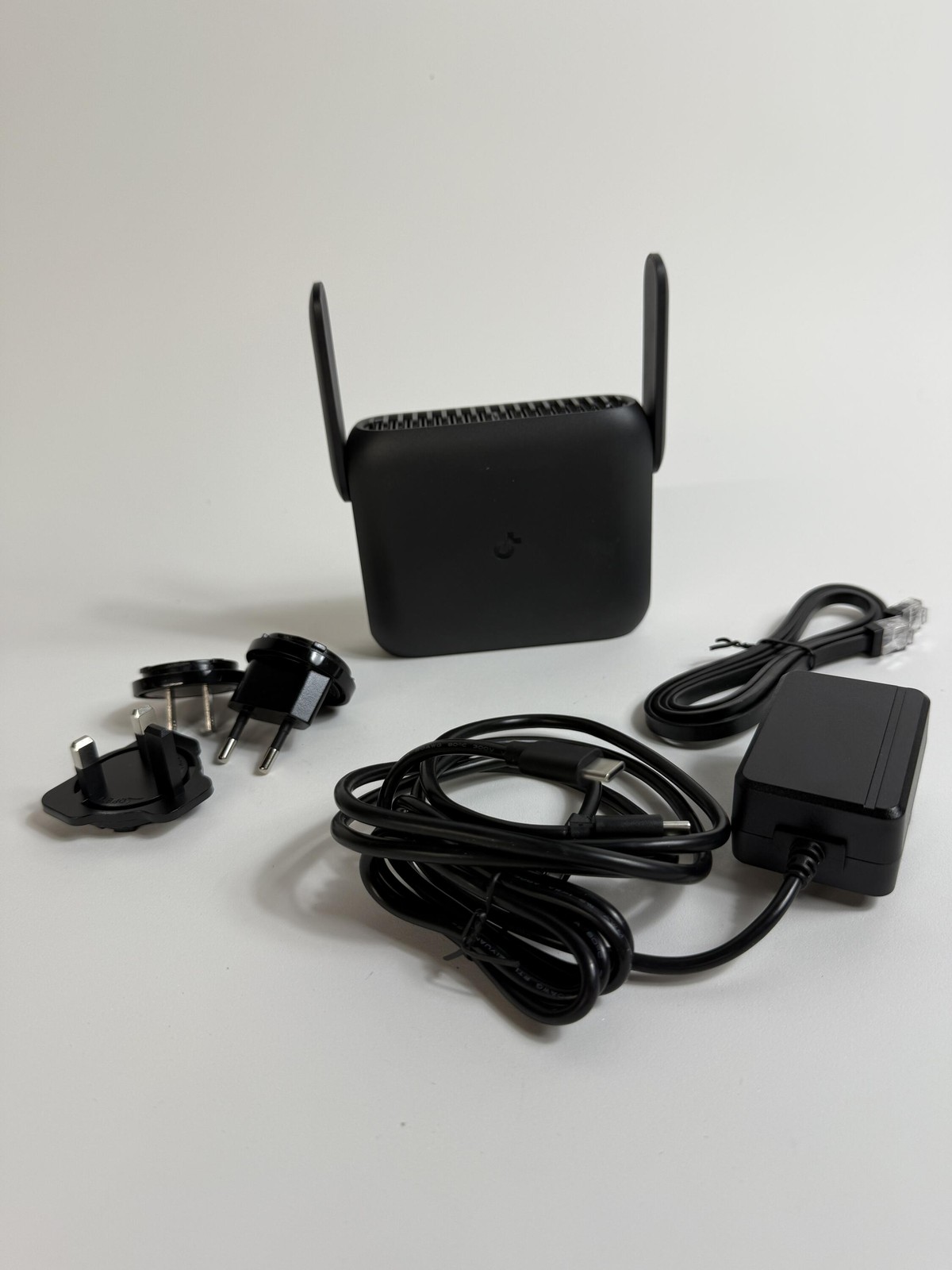 Roam 7 BE3600 Wi-Fi 7 Portable Travel Router Dual-Band, 2.5G Port, USB 3.0