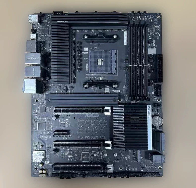 ASUS Pro WS X570-ACE AM4 ATX Workboard Supports 5800X3D SLI CrossFireX