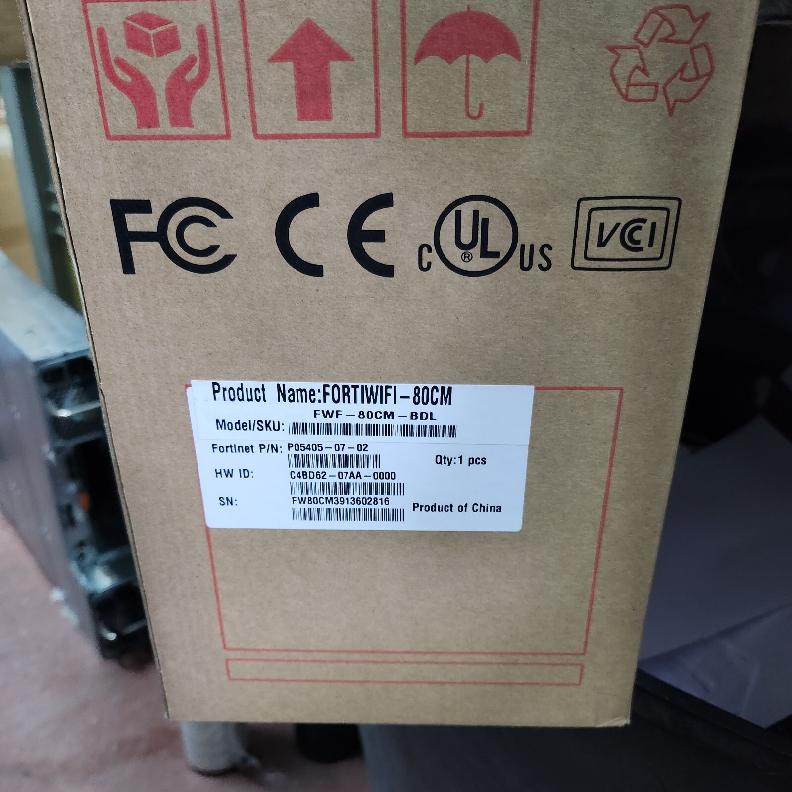 Fortinet FWF-80CM-BDL FORTIWIFI-80CM Wireless Network Security Firewall - NEW
