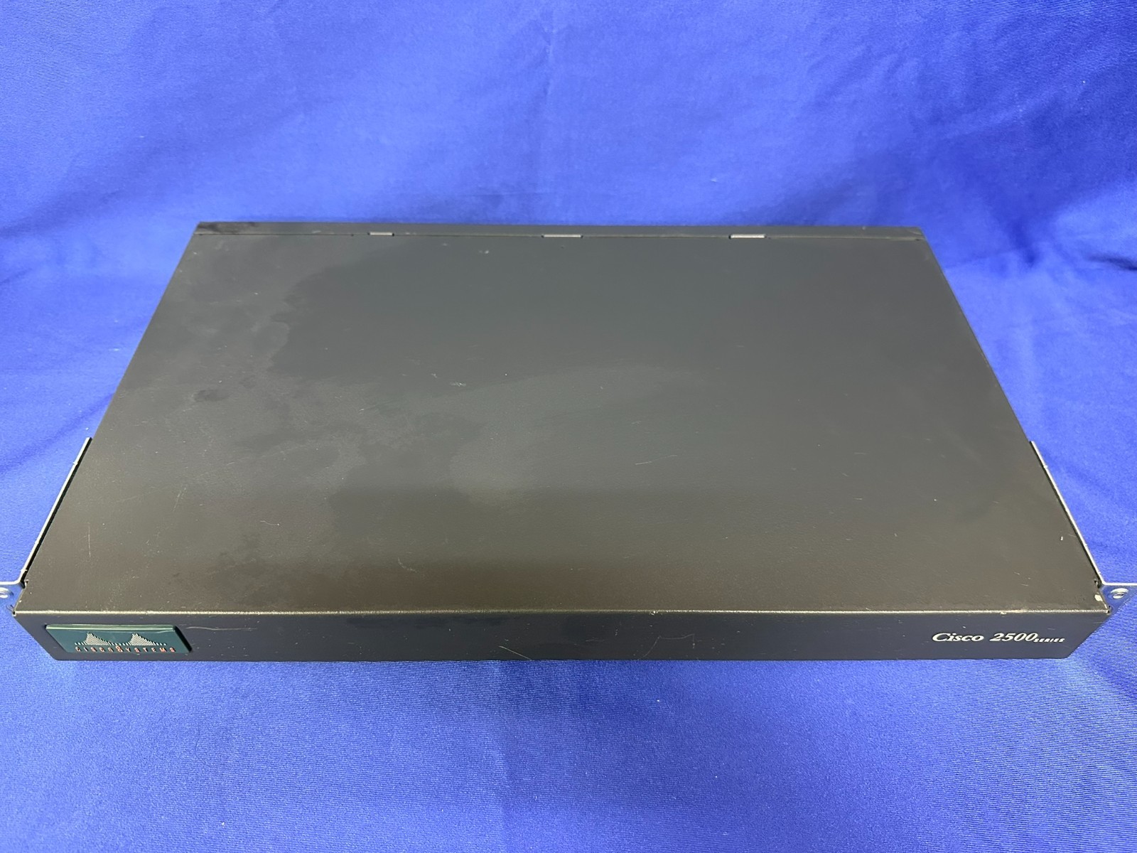 Cisco 2509-ET Access Server Terminal Server w/ Async Cable Rackmount