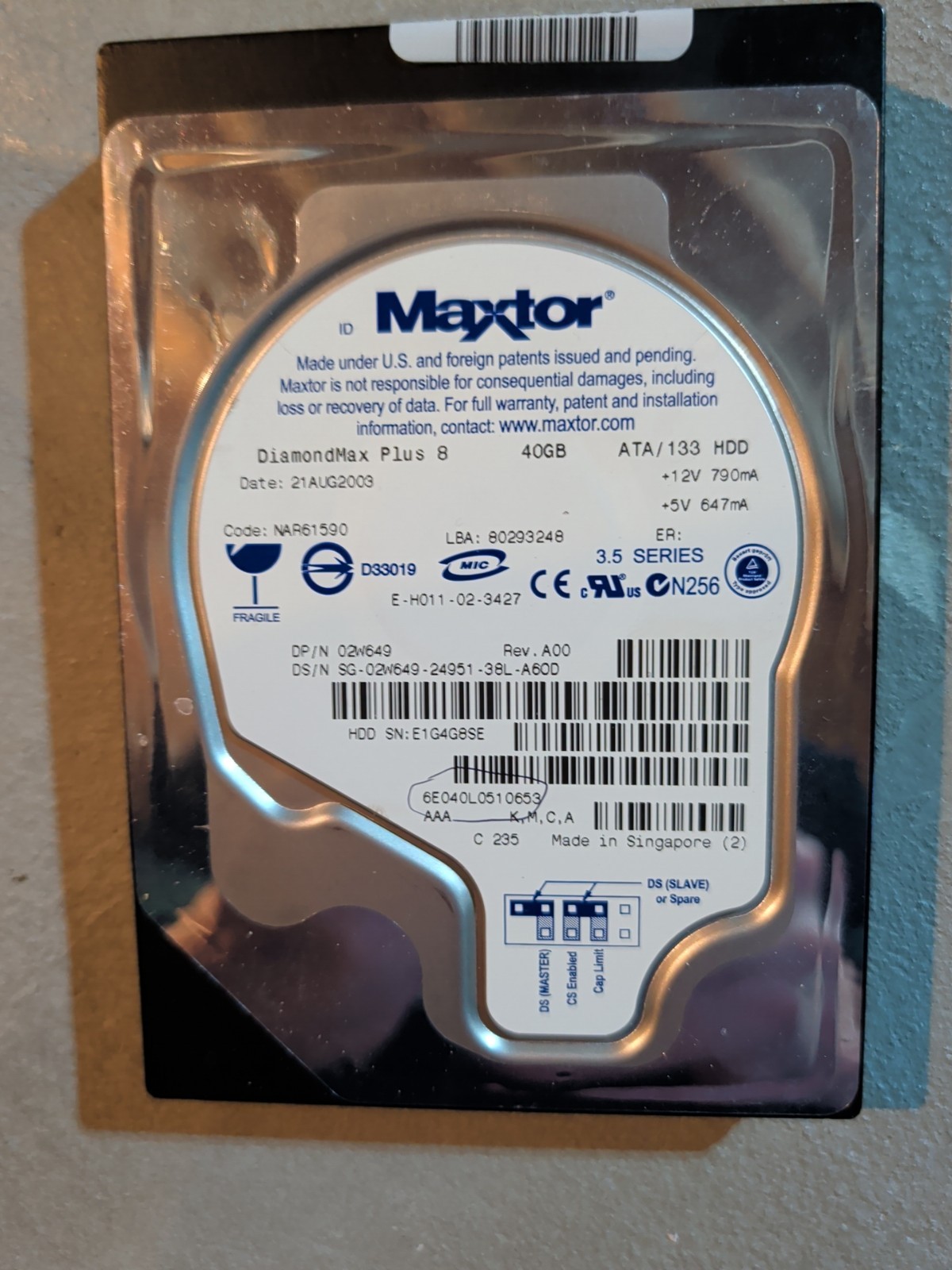Maxtor 6E040L -  40GB 3.5" IDE Hard Drive PATA