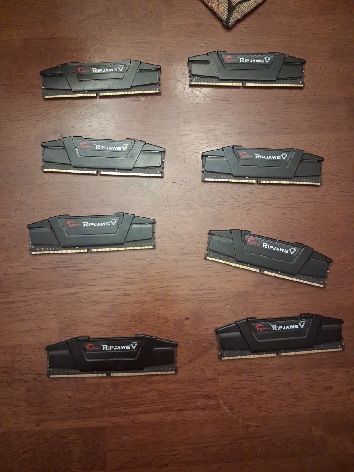 G.Skill PC RAM kit Ripjaws V F4-3200C16D-16GVKB 64GB 8 x 8 GB DDR4 RAM 3200 MHz