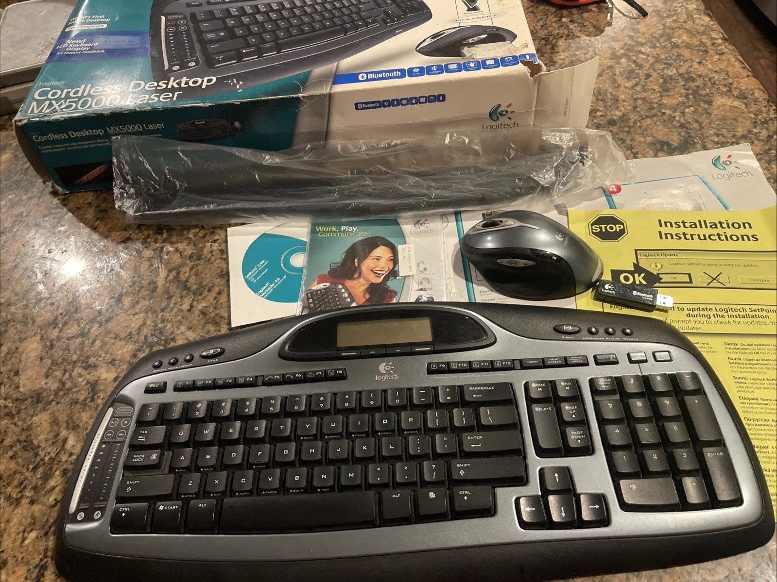 Logitech MX5000 Wireless Keyboard.  With Dongle USB Mouse Included.