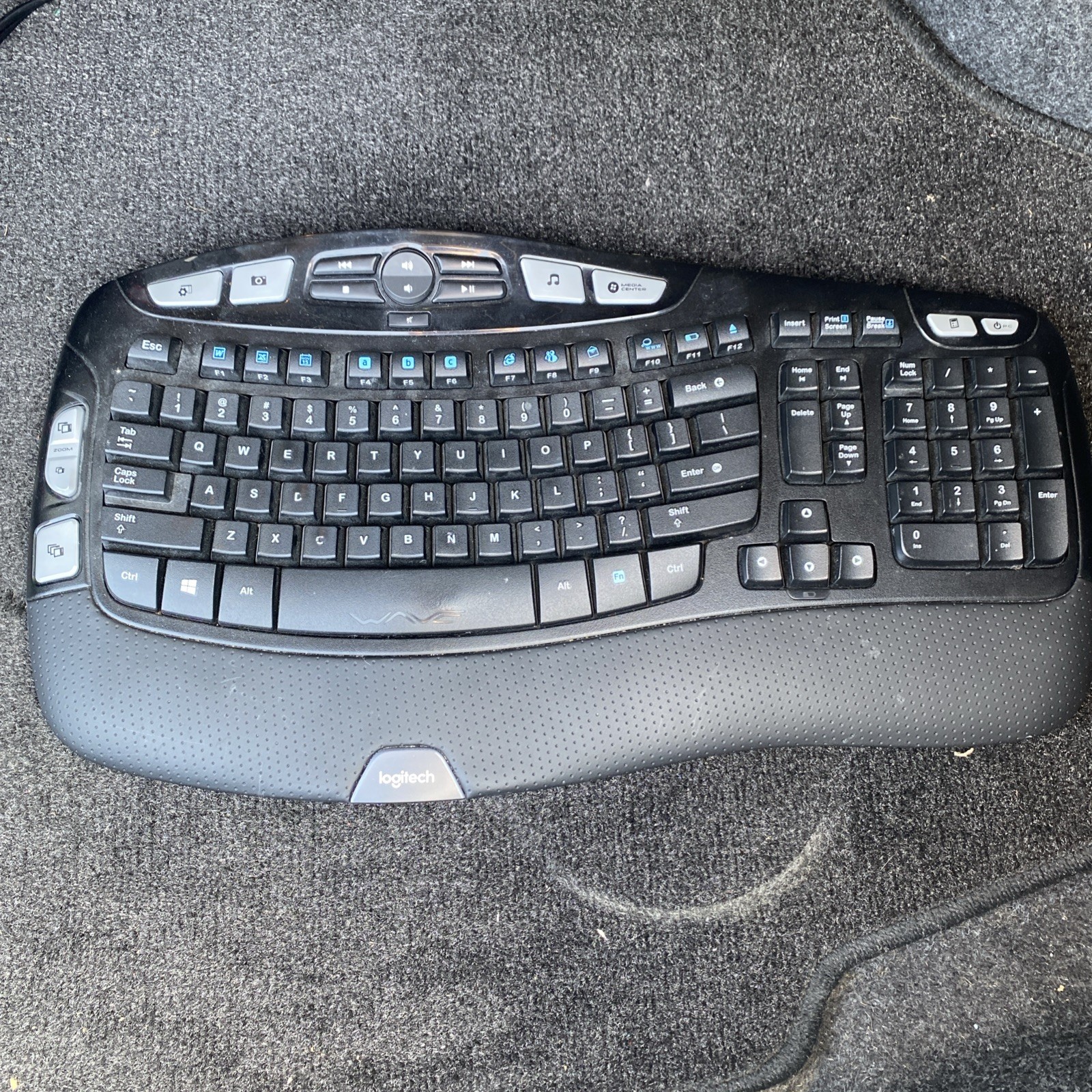 Logitech K350 Wireless Keyboard NO USB Receiver Dongle Great Condition