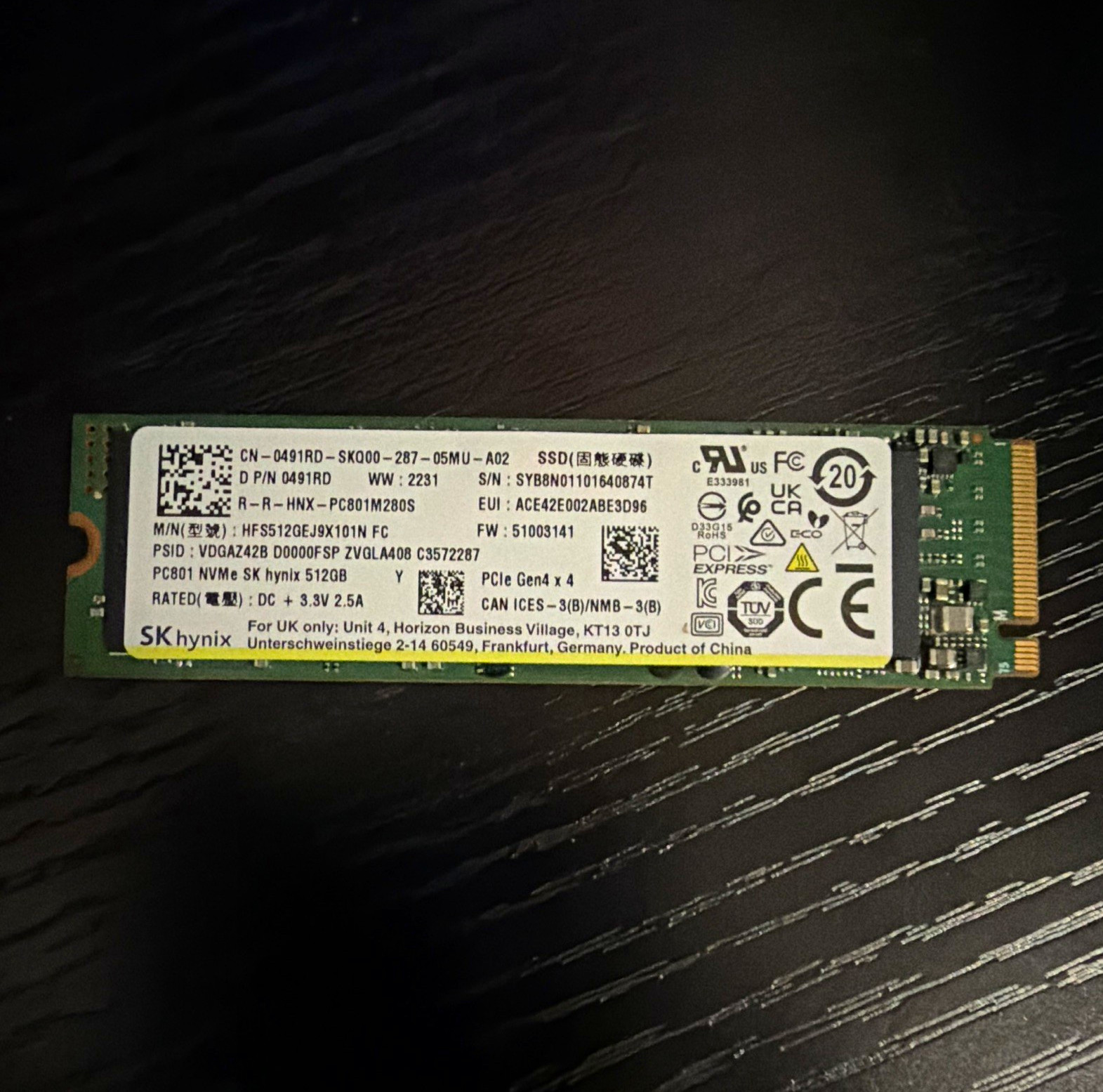 SK hynix PC801 512GB M.2 NVMe PCIe Gen4 x4 Internal SSD HFS512GEJ9X101N