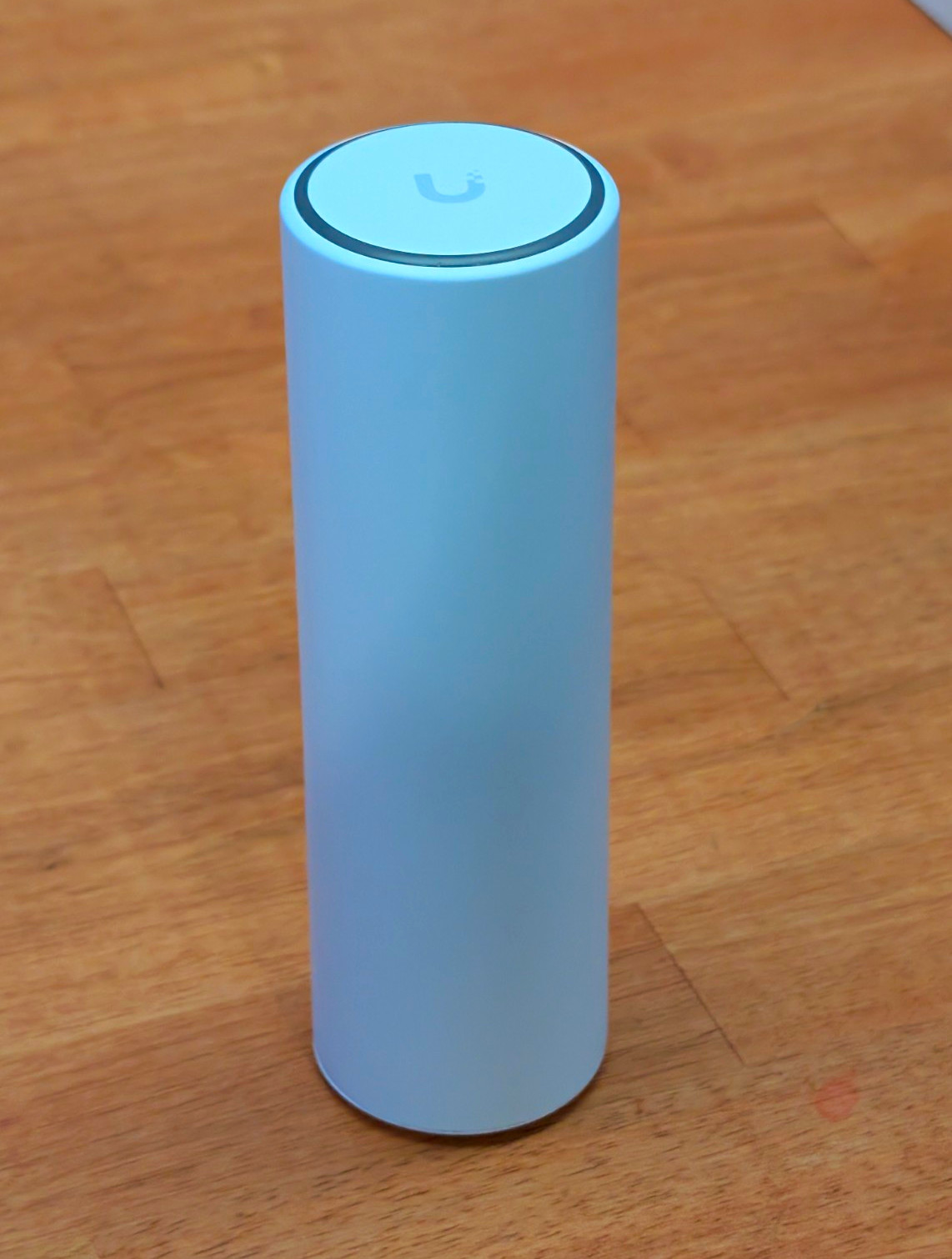 Ubiquiti Unifi U6Mesh Access Point, Works perfectly - NO CORDS JUST ACCESS POINT