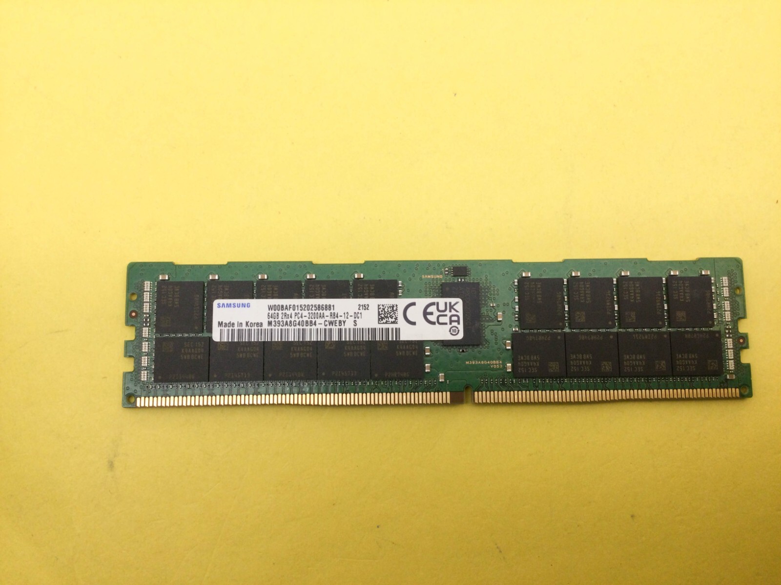SAMSUNG 64GB 2Rx4 PC4-3200AA DDR4 SERVER MEMORY M393A8G40BB4-CWE