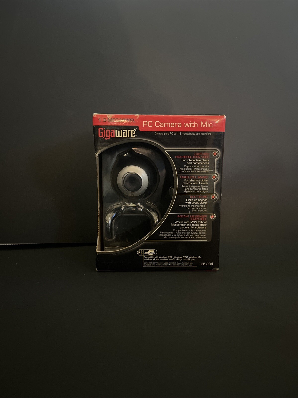 Gigaware PC Camera + Mic-25-234-1.3 Megapixel-Windows-USB Conncet-New in Box