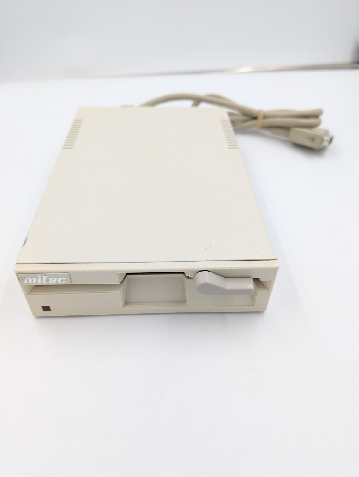 Untested Mitac 5.25" Floppy Disk Drive for Apple II Computers AD-3C (260199)