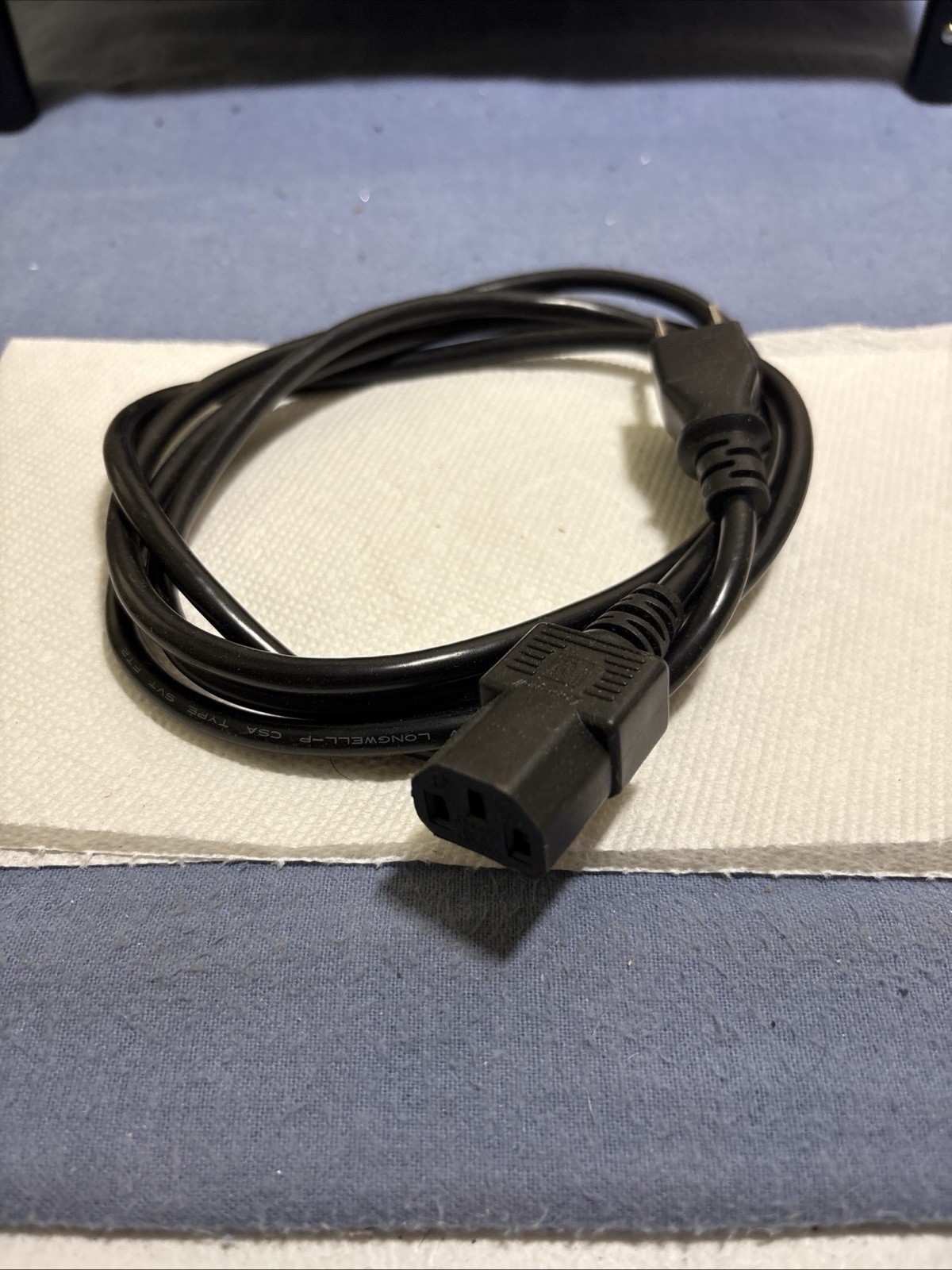 Pre owned LONGWELL 3 Prong Power Cord