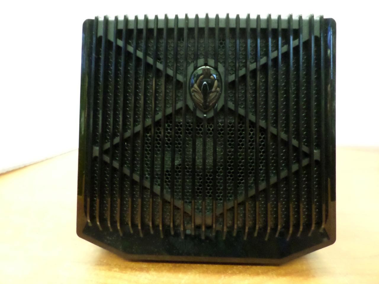 Dell Alienware Z01G Graphics Amplifier w/ EVGA GeForce GTX 1080