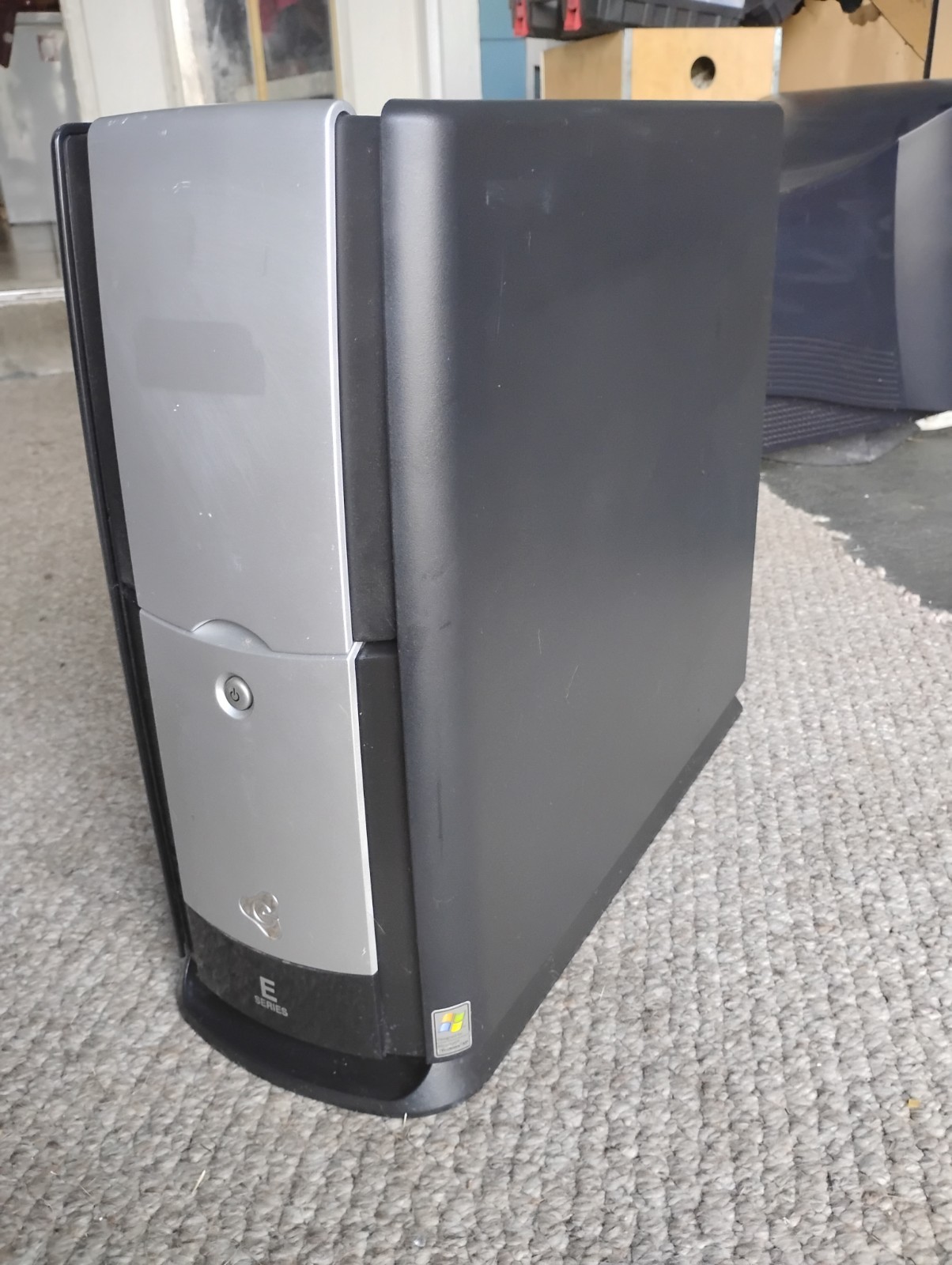 Gateway E Series Full size Tower Case With Power Supply MFATXPN