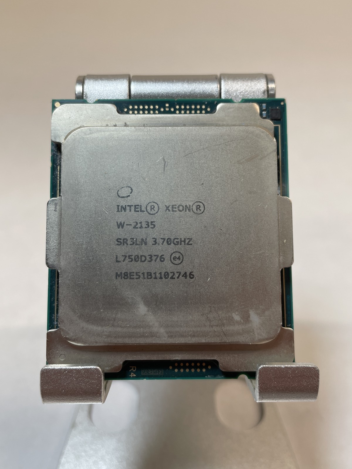 Intel Xeon W-2135 SR3LN 6-Core 3.70GHz 8.25MB LGA2066 CPU Processor