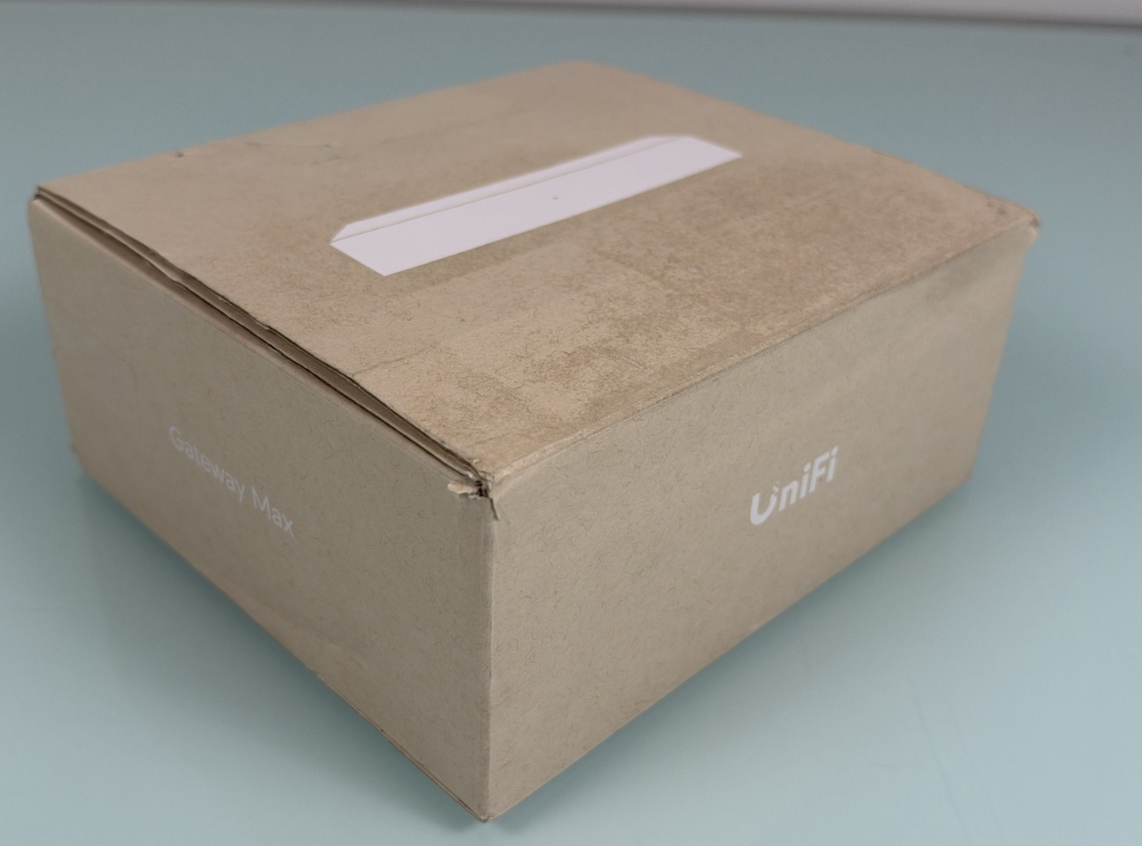 Ubiquiti UniFi Gateway Max Router - 5x 2.5GbE - IDS/IPS 2.3 Gbps - UXG-Max