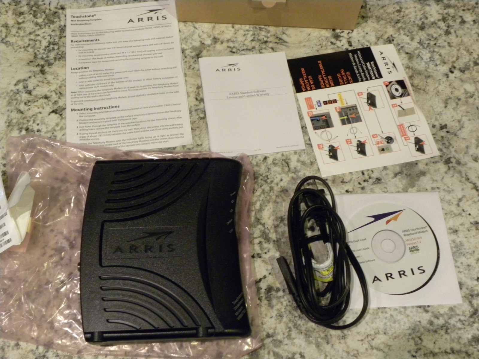 ARRIS Touchstone WBM750A Wideband Modem 