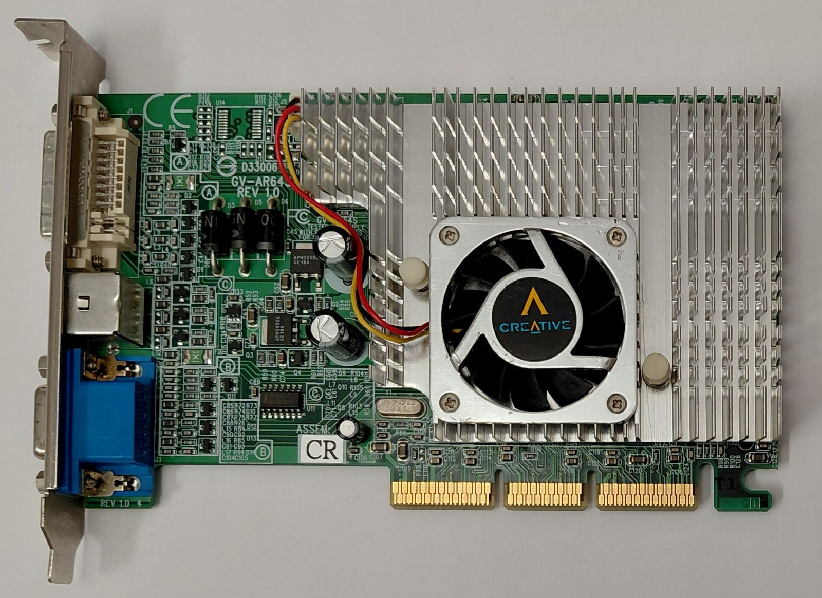 Creative 3D Blaster 4 RX7500 AGP Graphics Card (ATI Radeon 7500LE, Retro, 64MB)