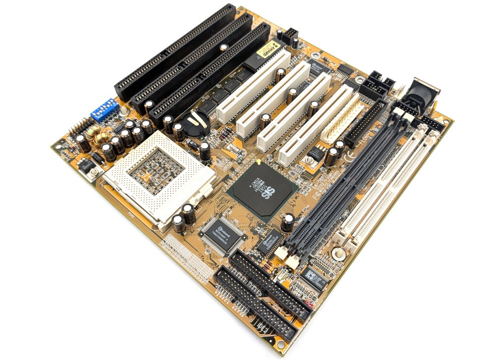 Untested Gigabyte GA-586S2 Rev 1.2 Mainboard Socket 7 Motherboard ISA