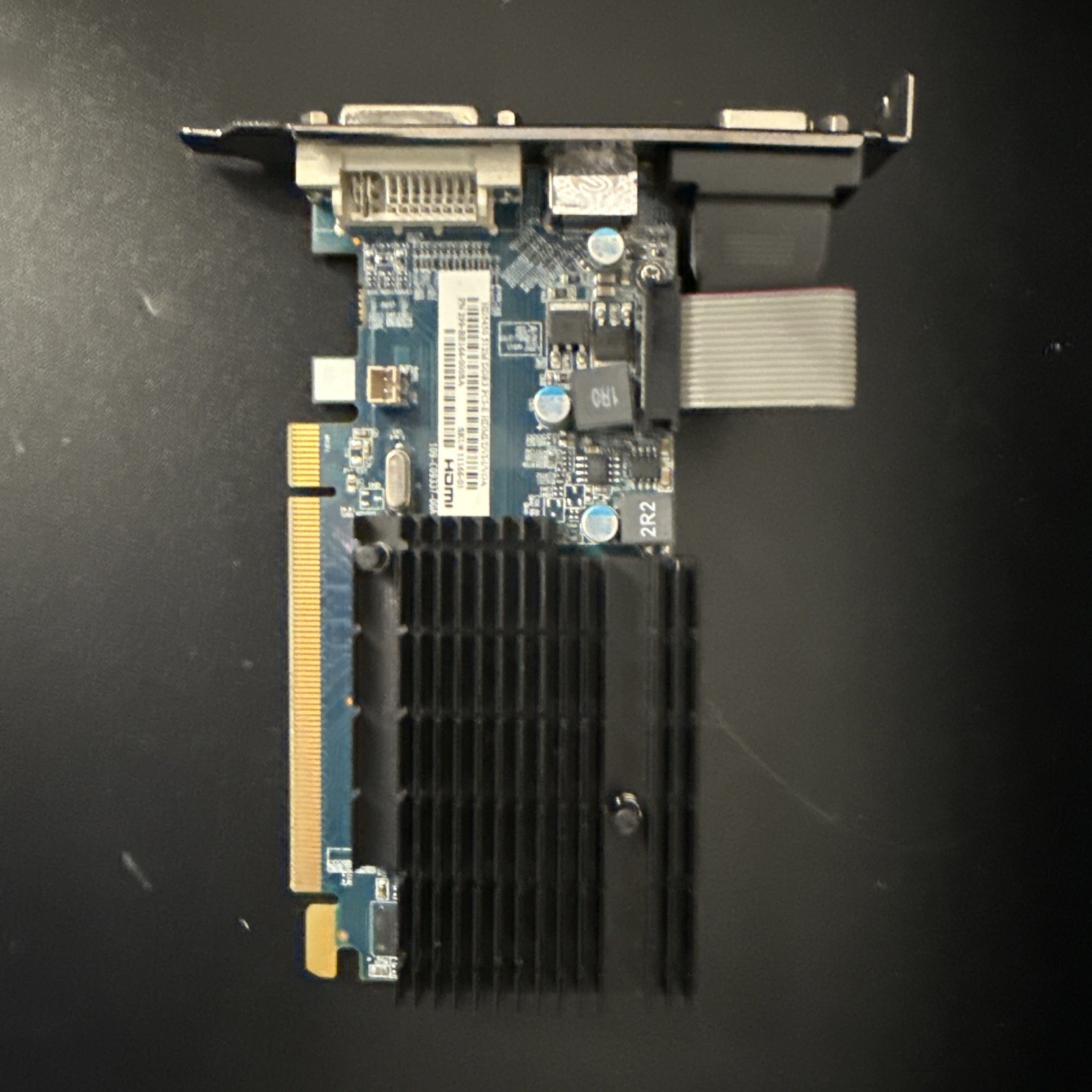 Sapphire 299-BE164-000SA Video Card Radeon HD5450 512M DDR3 PCI-E HDMI/DVI-I/VGA