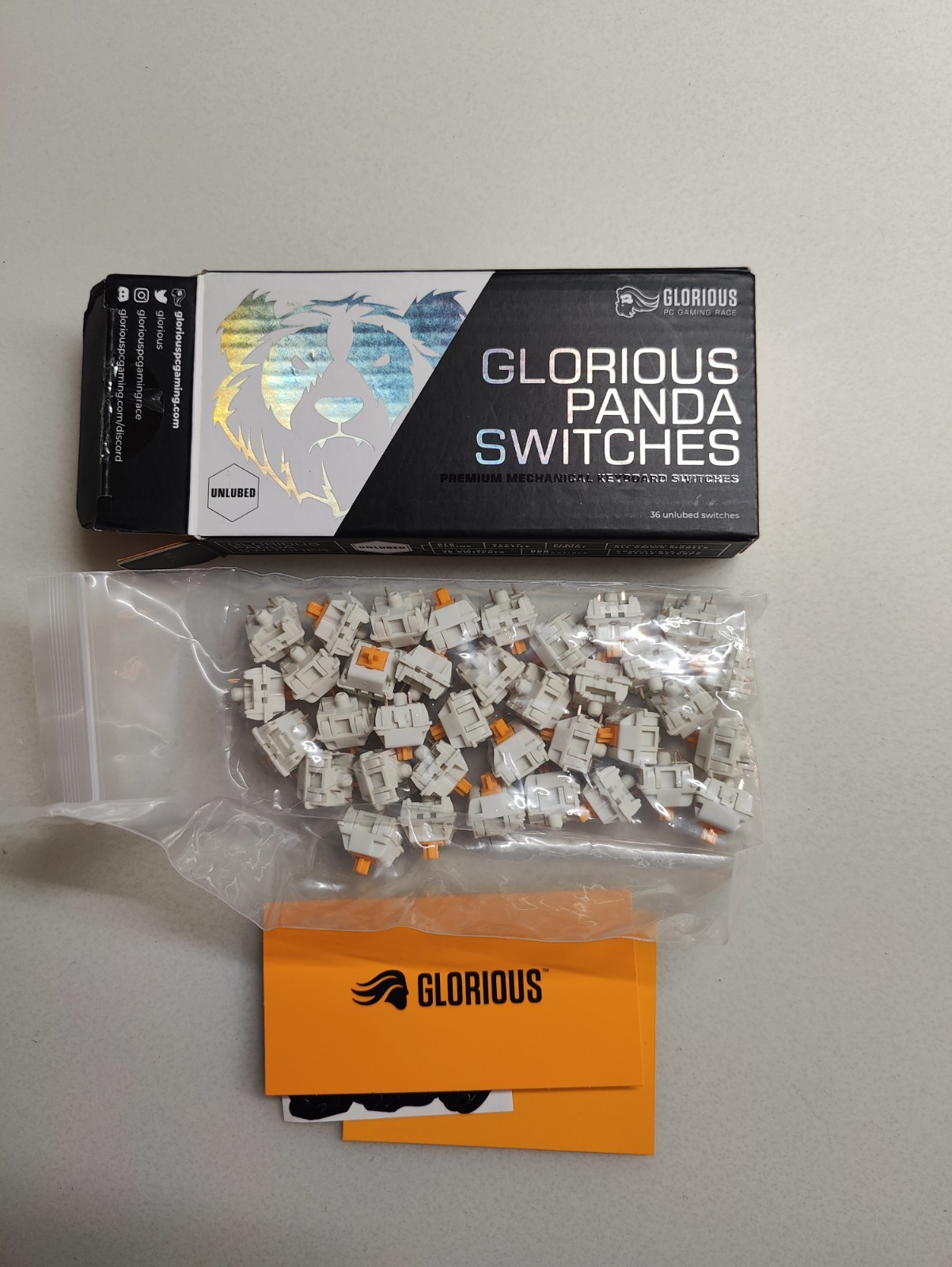 Glorious Panda Switches For Mechanical Keyboard 36 Piece Unlubed