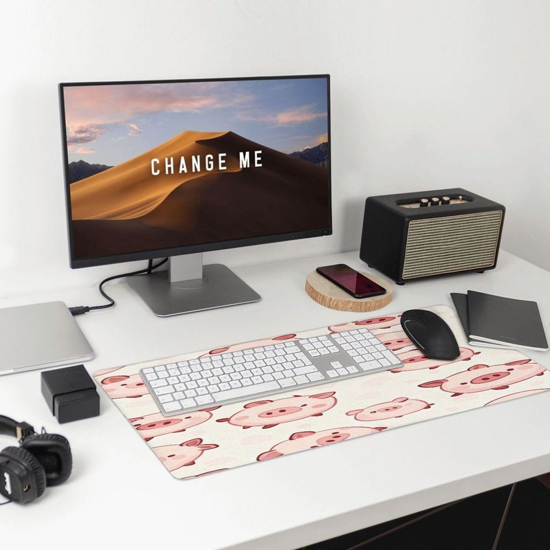 1pc Large Gaming Mouse Pad with Pink Pig Patterns, Smooth Surface Desk Mat for