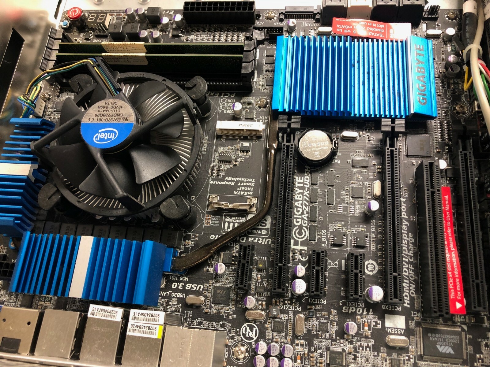 Gigabyte GA-Z77X-UD5H LGA 1155, Intel (GA-Z77X-UD5H bios ver f12 Intel I5 3.6ghz
