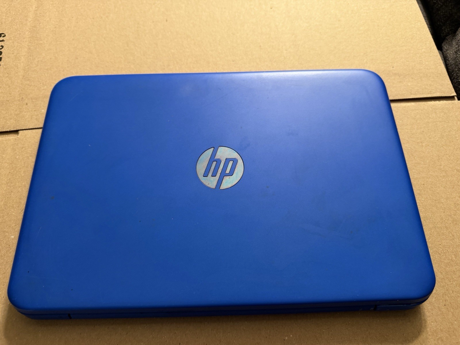 HP Stream 11-r014wm Blue 11.6" Widescreen Laptop Intel Celeron Laptop Only