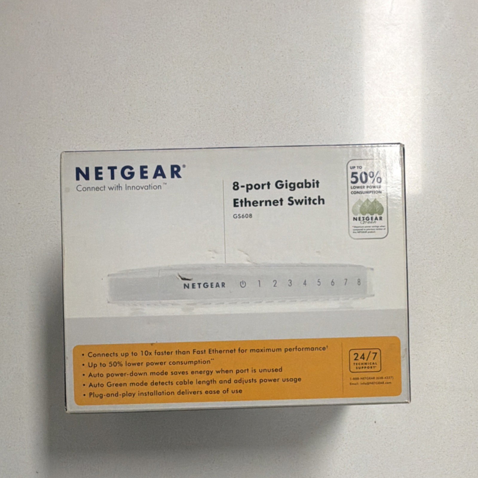 NETGEAR GS608 8-Port Gigabit Ethernet Switch Standalone Wired-Ethernet