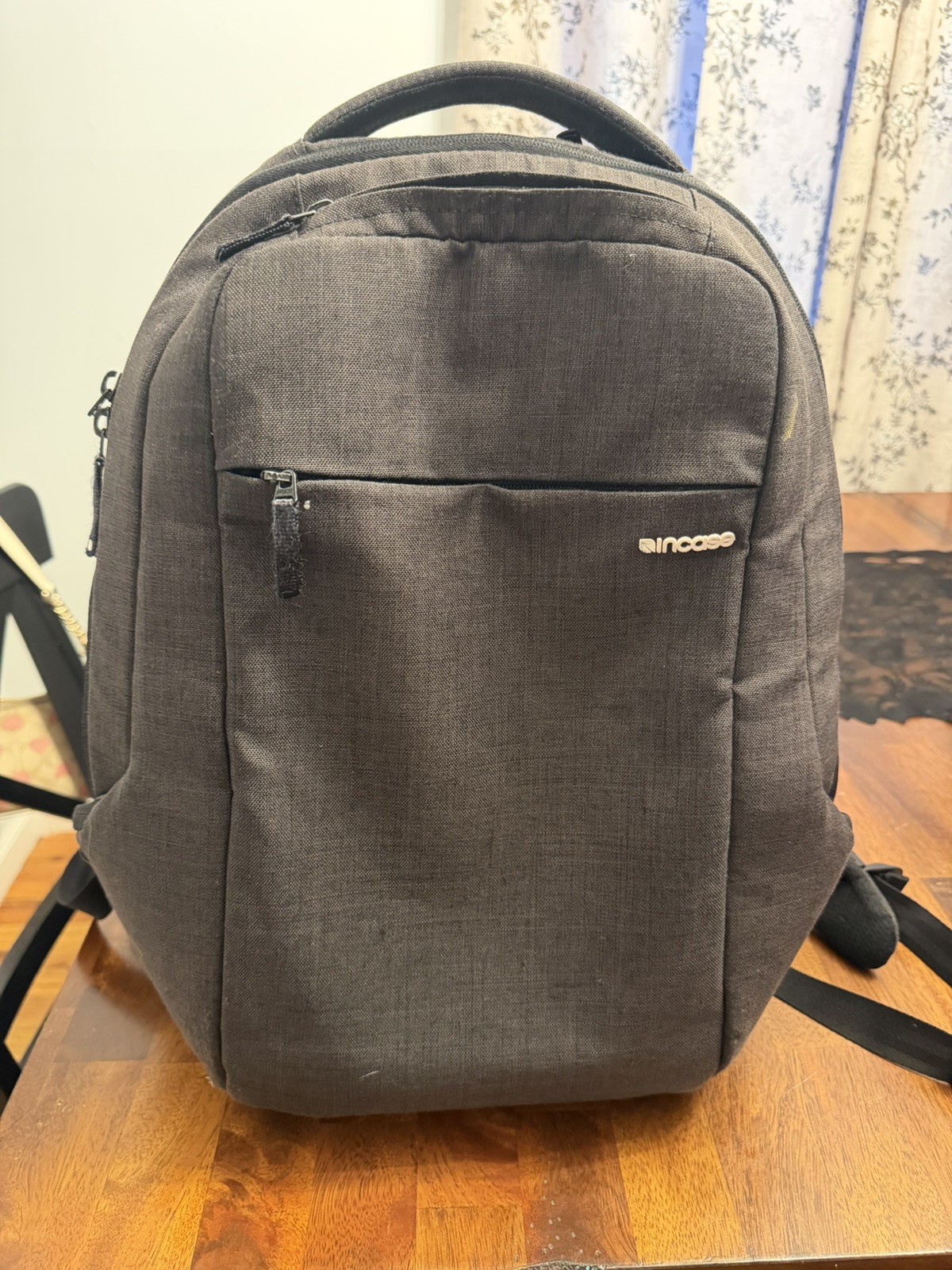 Incase ICON Backpack Woolenex, Charcoal Gray, Laptop Bag