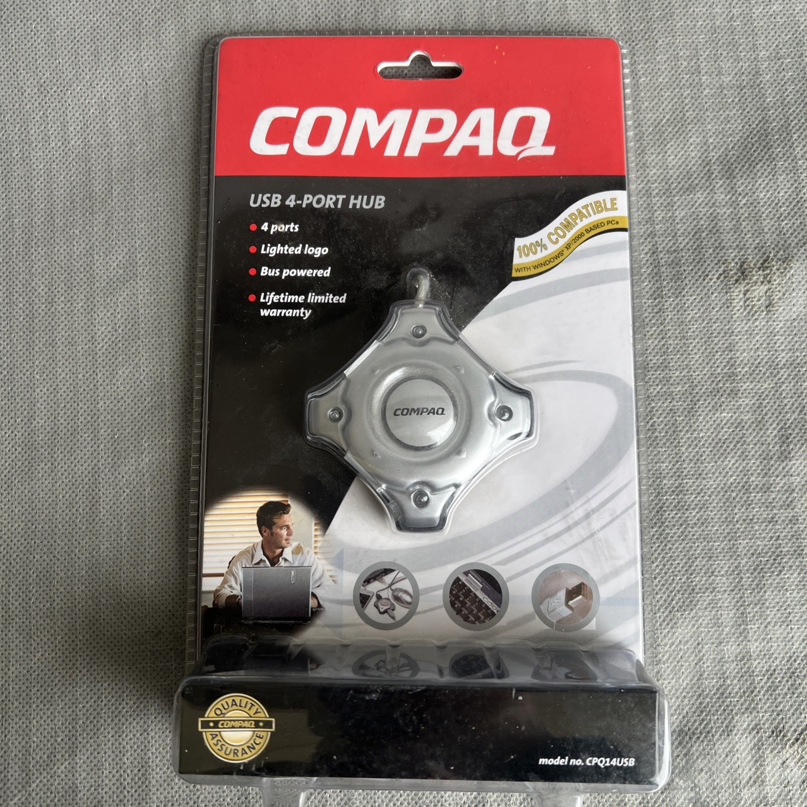 Compaq USB 4 Port Hub Unopened 
