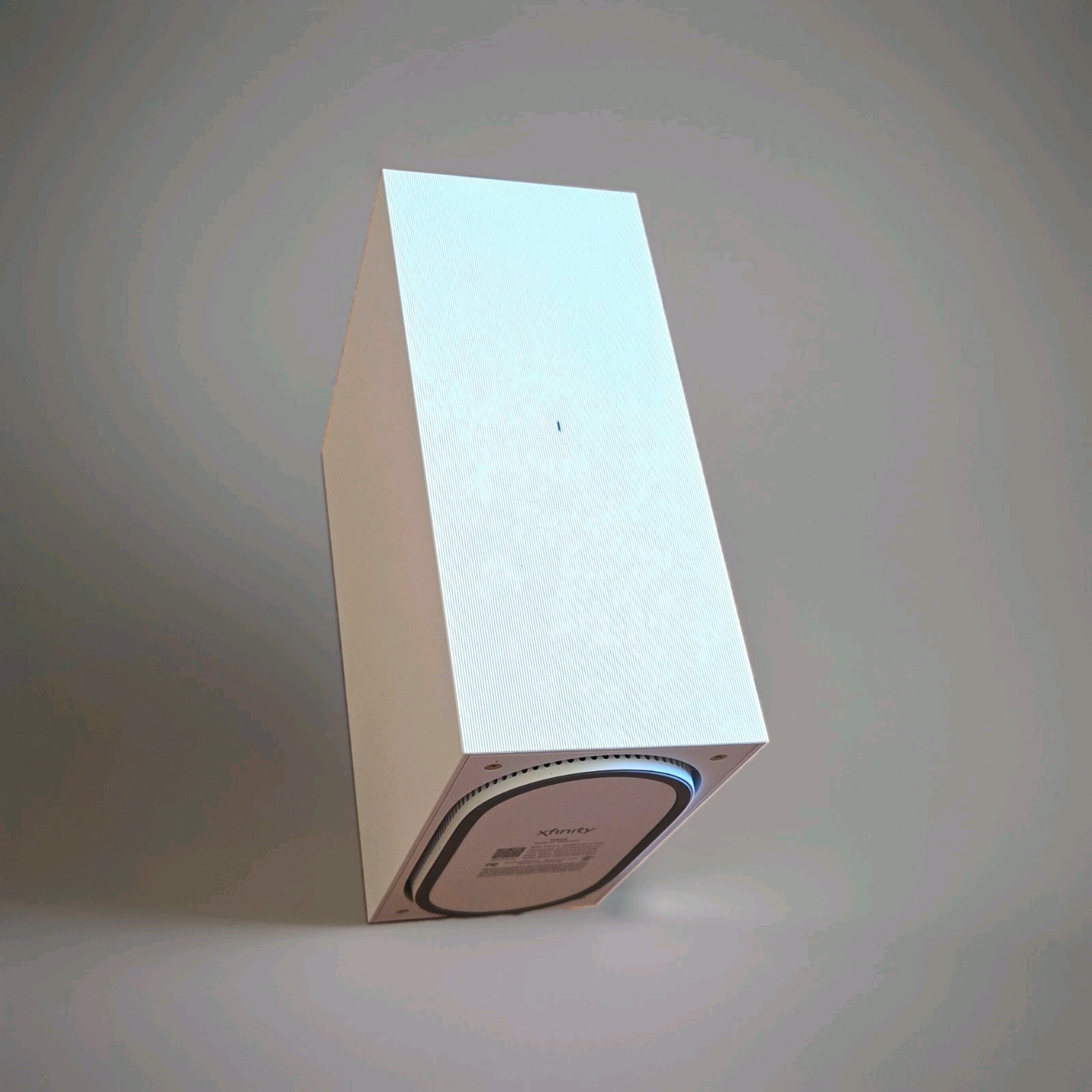 Xfinity White Advanced Gateway XB10 DOCSIS 4.0 WiFi 7 Modem Router - FOR PARTS