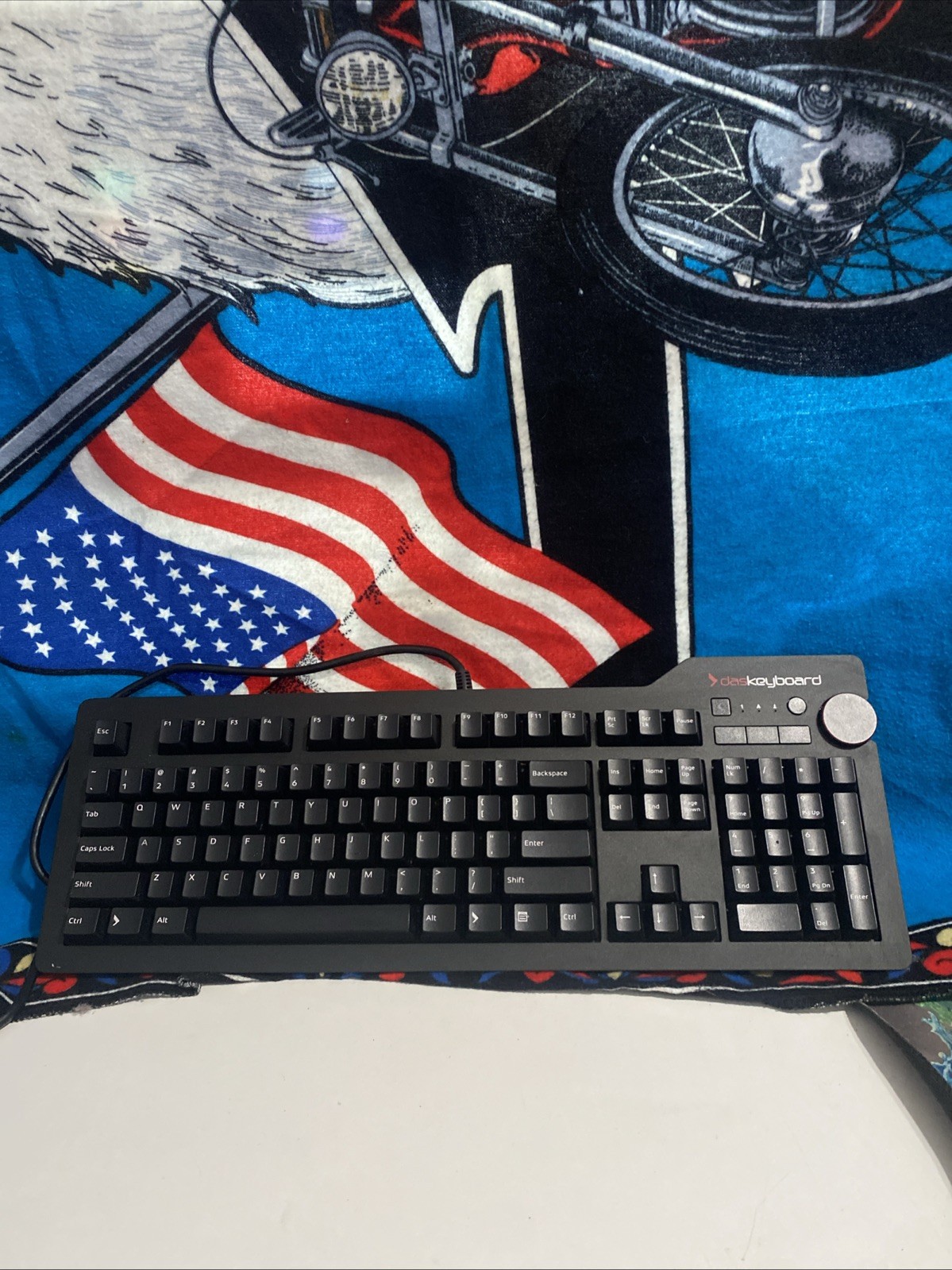 Das keyboard 4 Professional DASK4MACSFT-3G7-r1.1  W/USB 3 Tested Working