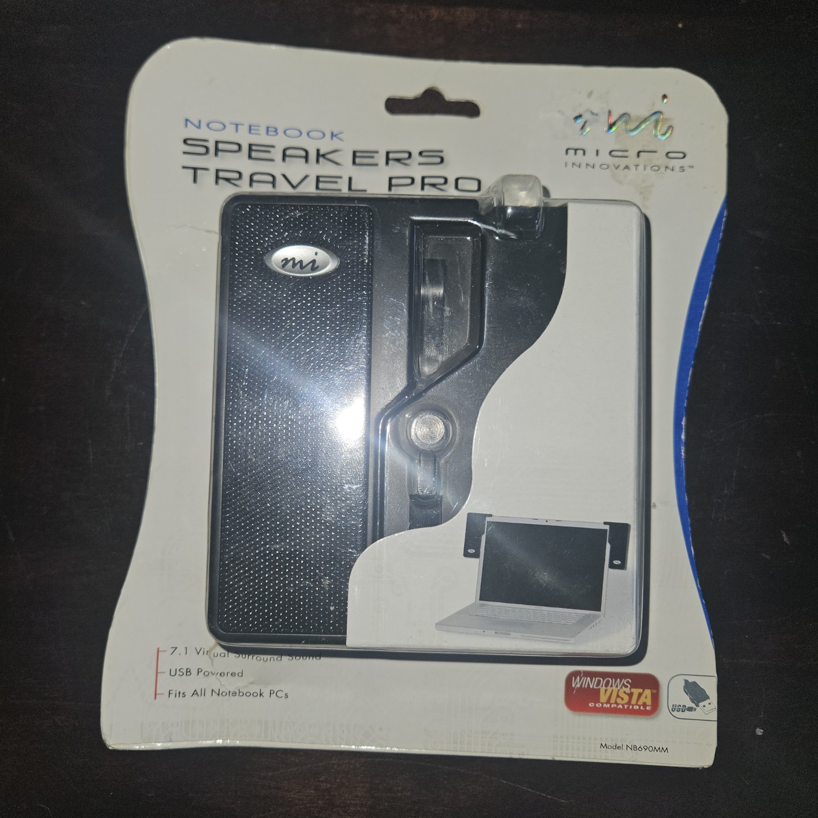 Micro Innovations Notebook Speakers Travel Pro USB Powered NB690MM