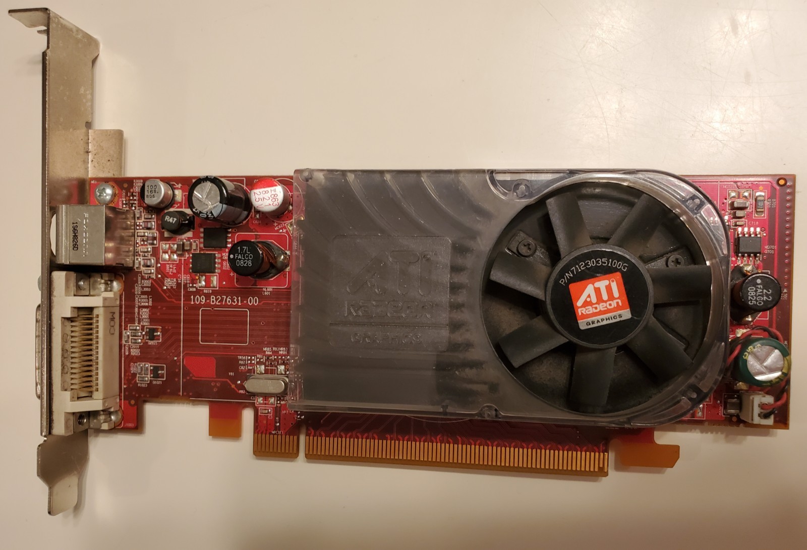 ATI Radeon 102-B27602 PCI Express S-video And DMS-59 Output