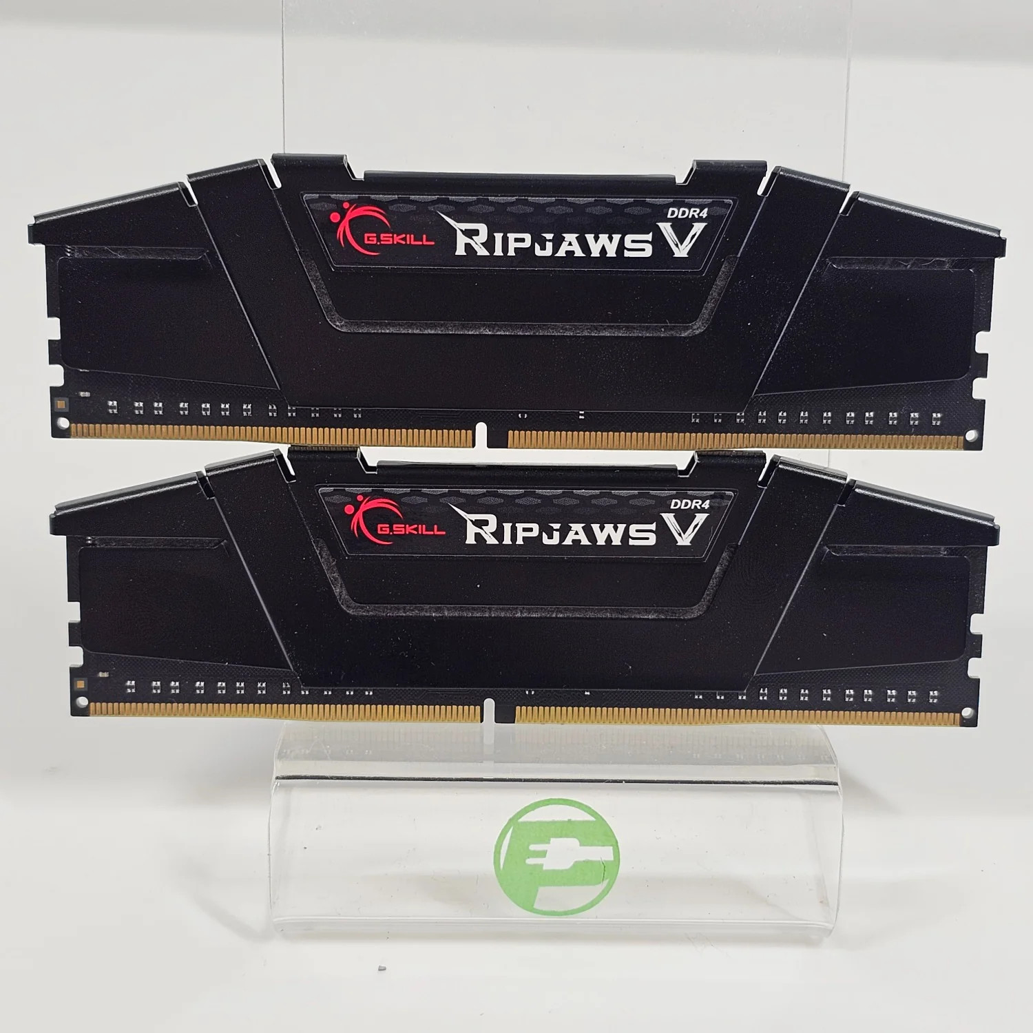 G.Skill Ripjaws V 8GB (2x4GB) RAM DDR4 3200MHz F4-3200C16D-8GVKB
