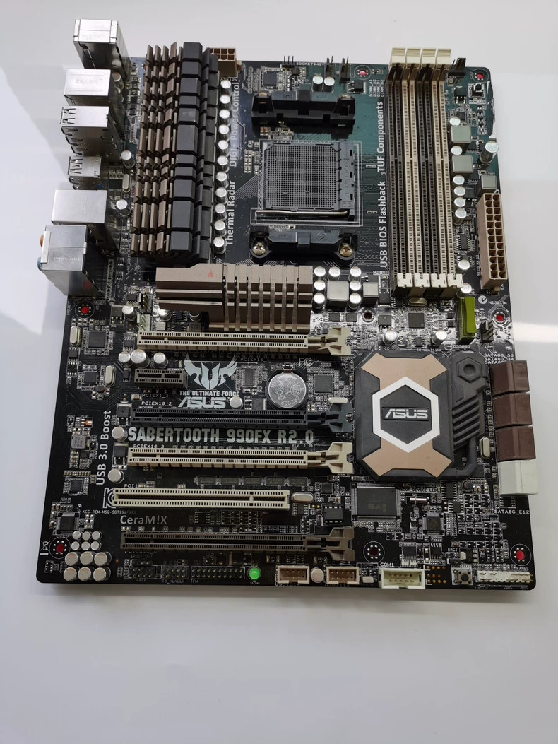 ASUS SABERTOOTH 990FX R2.0 motherboard 990FX AM3+ 4*DDR3 32G ATX Tested OK