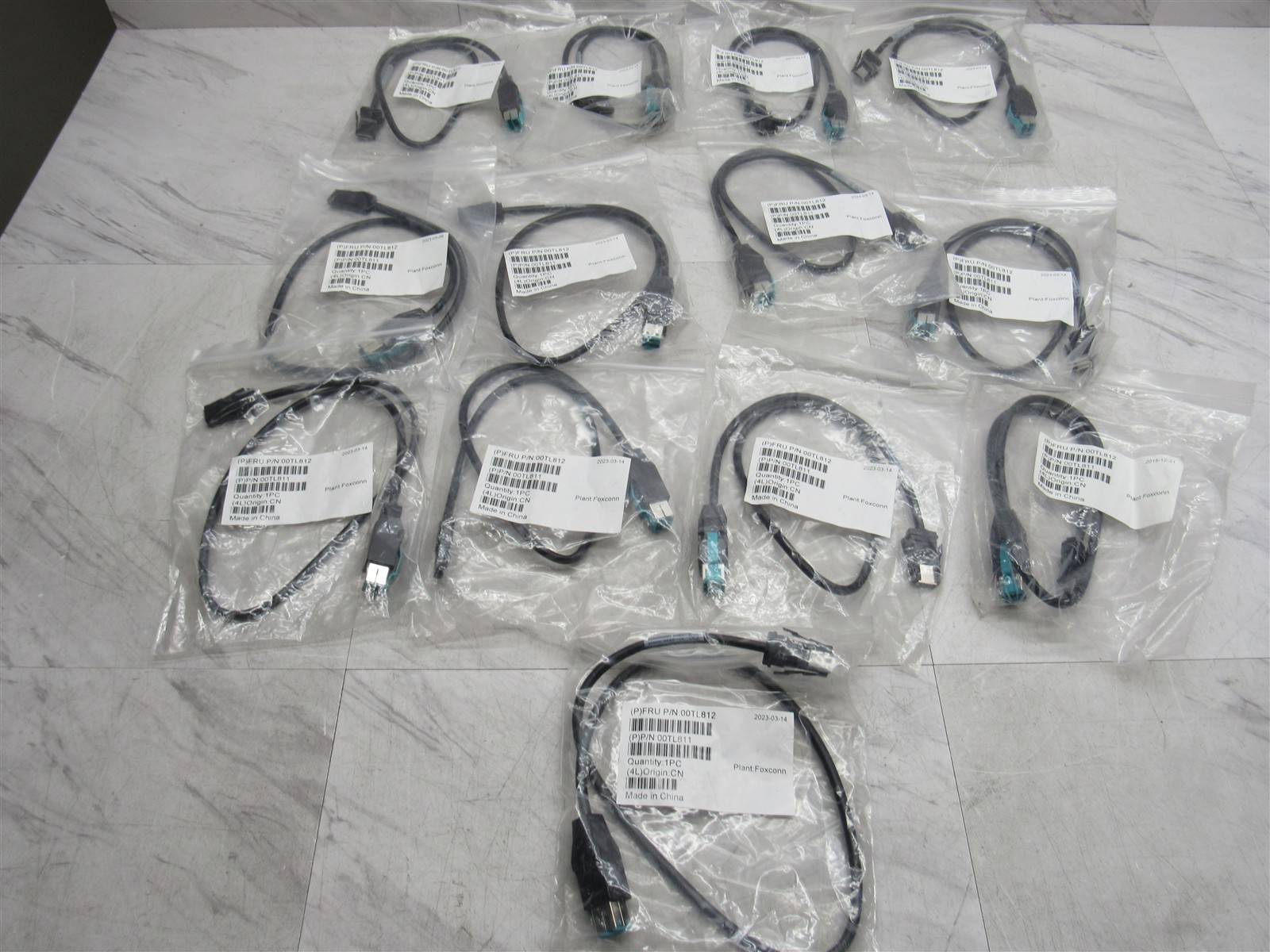 13 LOT NEW IBM Powered USB Keyboard Cable - 2ft FRU: 00TL812 P/N: 00TL811 