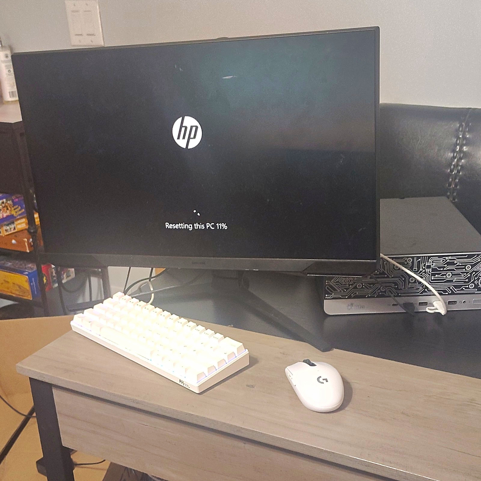 HP Pavilion Silver Desktop PC