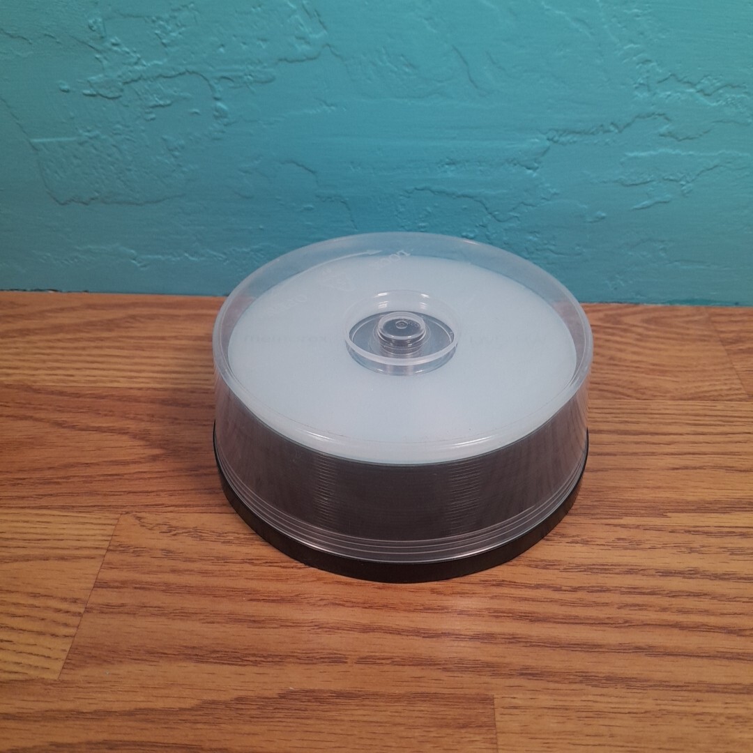 Lot Of 24 DVD-RW Disks 120 min New Open Case