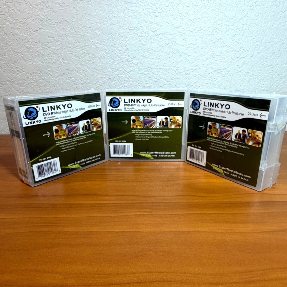 Linkyo Taiyo Yuden DVD-R 8X White Inkjet Hub Printable 75 Discs 3-Pack DV 2486