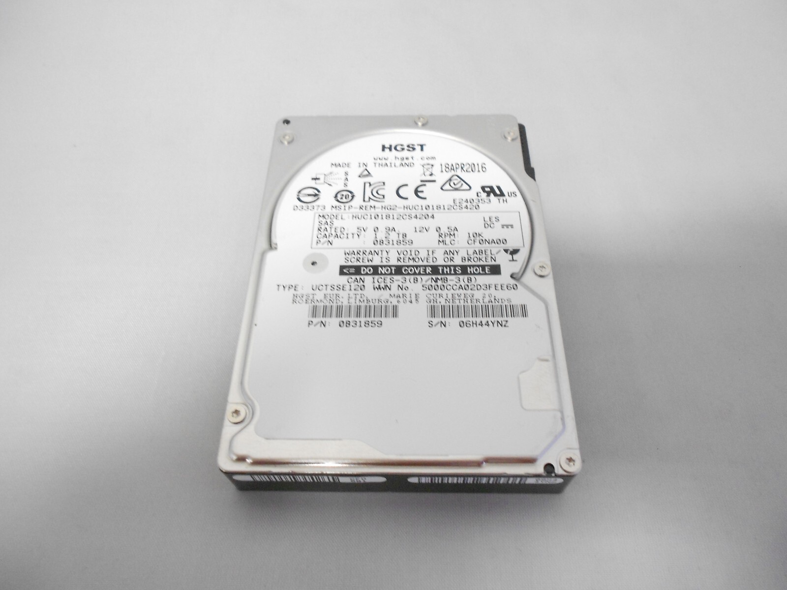 HGST 1.2TB 10K 12G 12gbps SAS 2.5" Server Storage Hard Drive HUC101812CS4204 HP