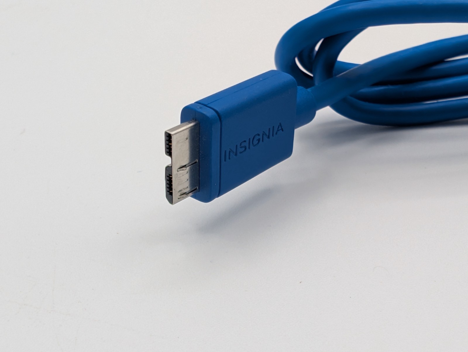 Insignia 4ft USB 3.0 to Micro B Cable Blue External Hard Drive Cord WD Seagate