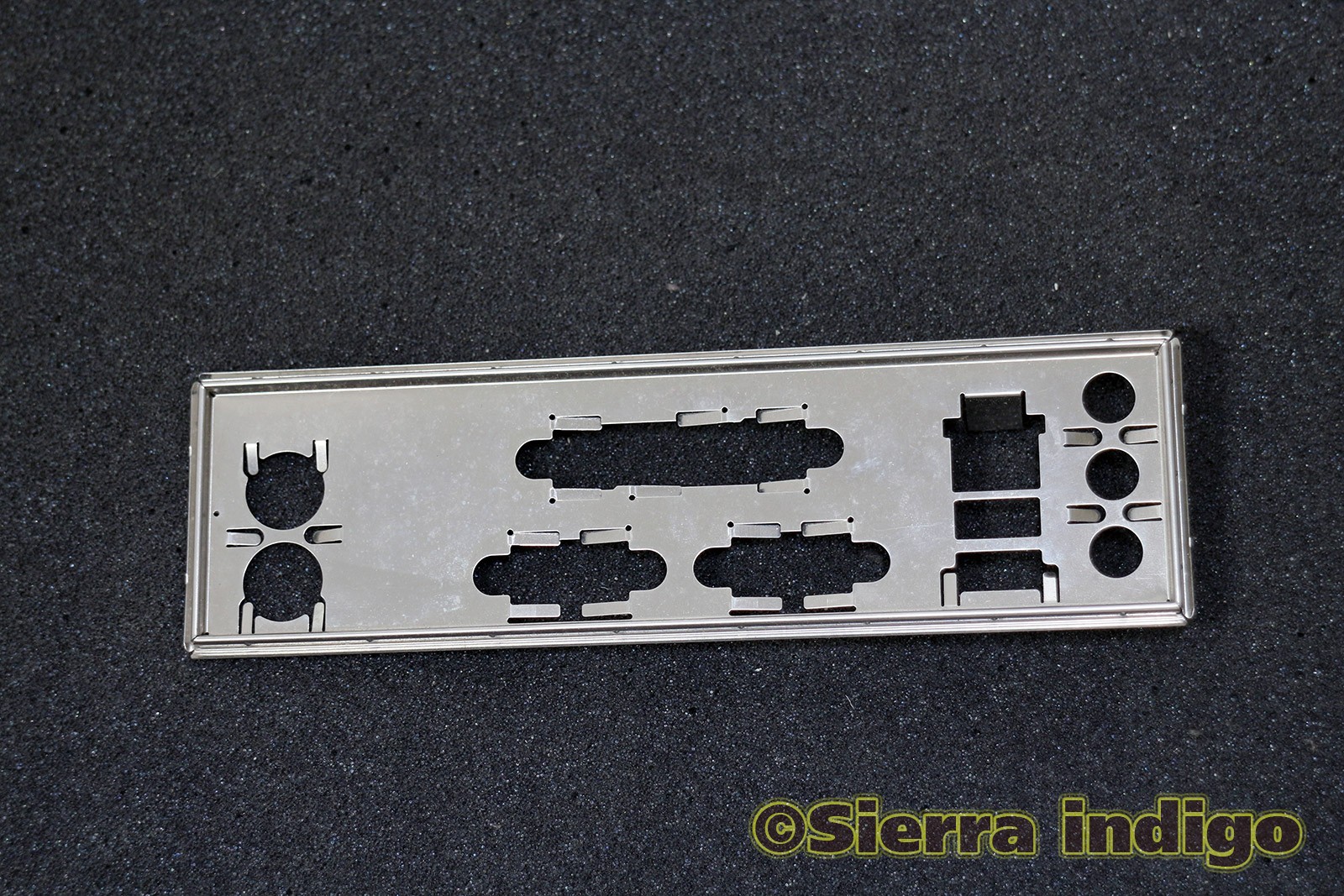 Intel Desktop Board D845GLVA Rear Metal Backplate i/o Shield