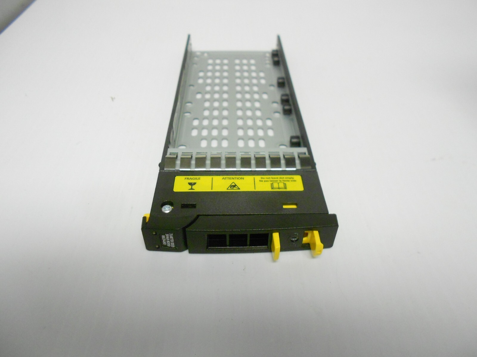 U85361 HPE 3PAR StoreServ 7200 7400 8200 710386001 M6710 Hard Drive Tray G2U