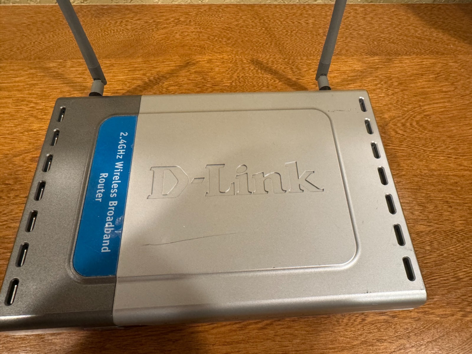 D-Link DI-614+ Air Plus Wireless Network - Enhanced 2.4GHz Wireless Router