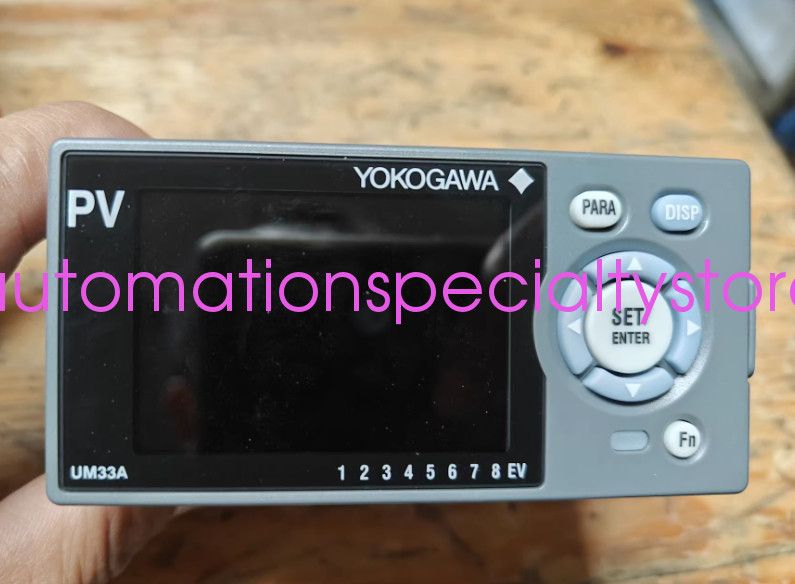 1PCS YOKOGAWA  UM33A-020-11  Brand new Temperature controller Via DHL or Fedex