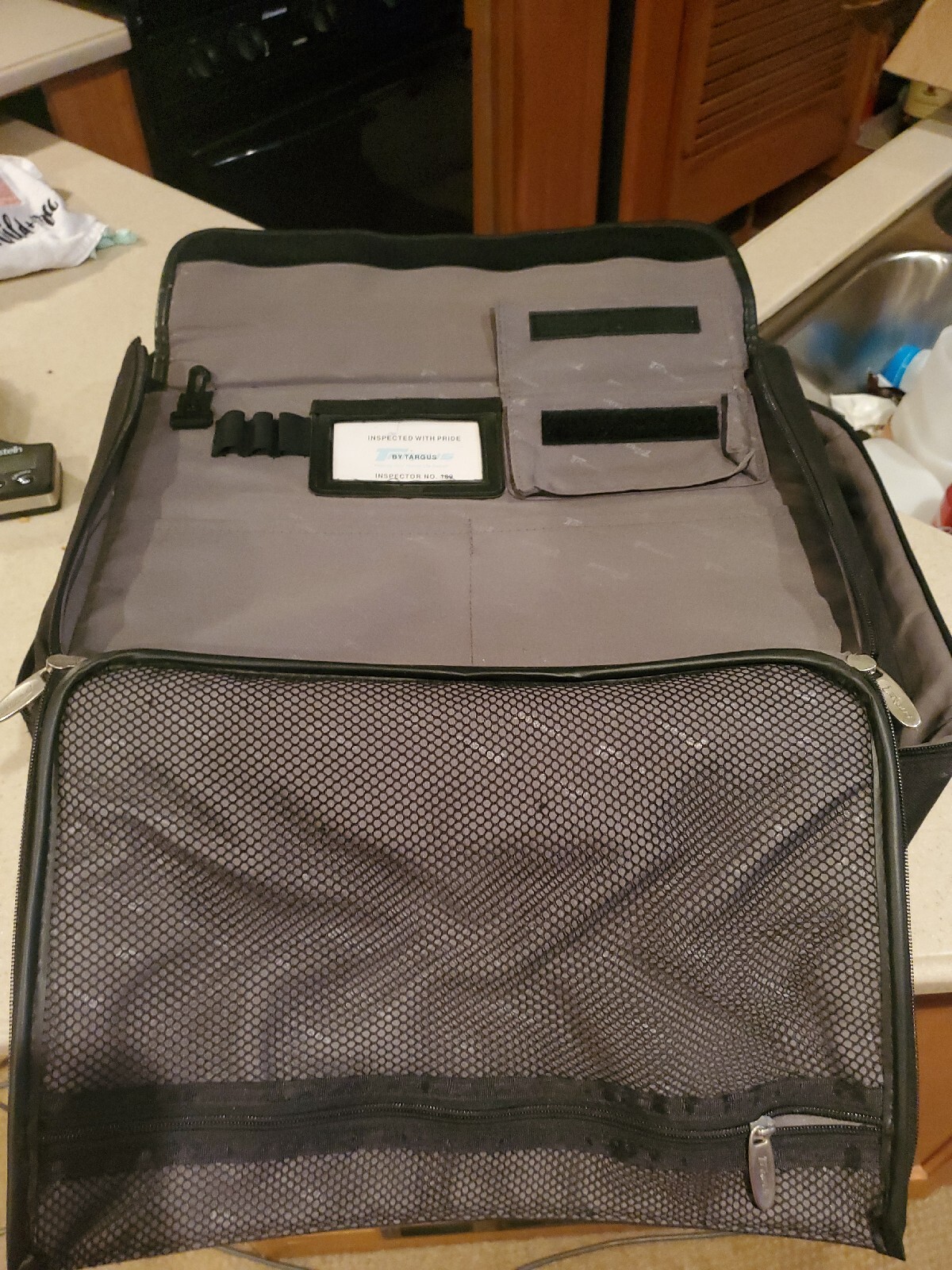 targus laptop case