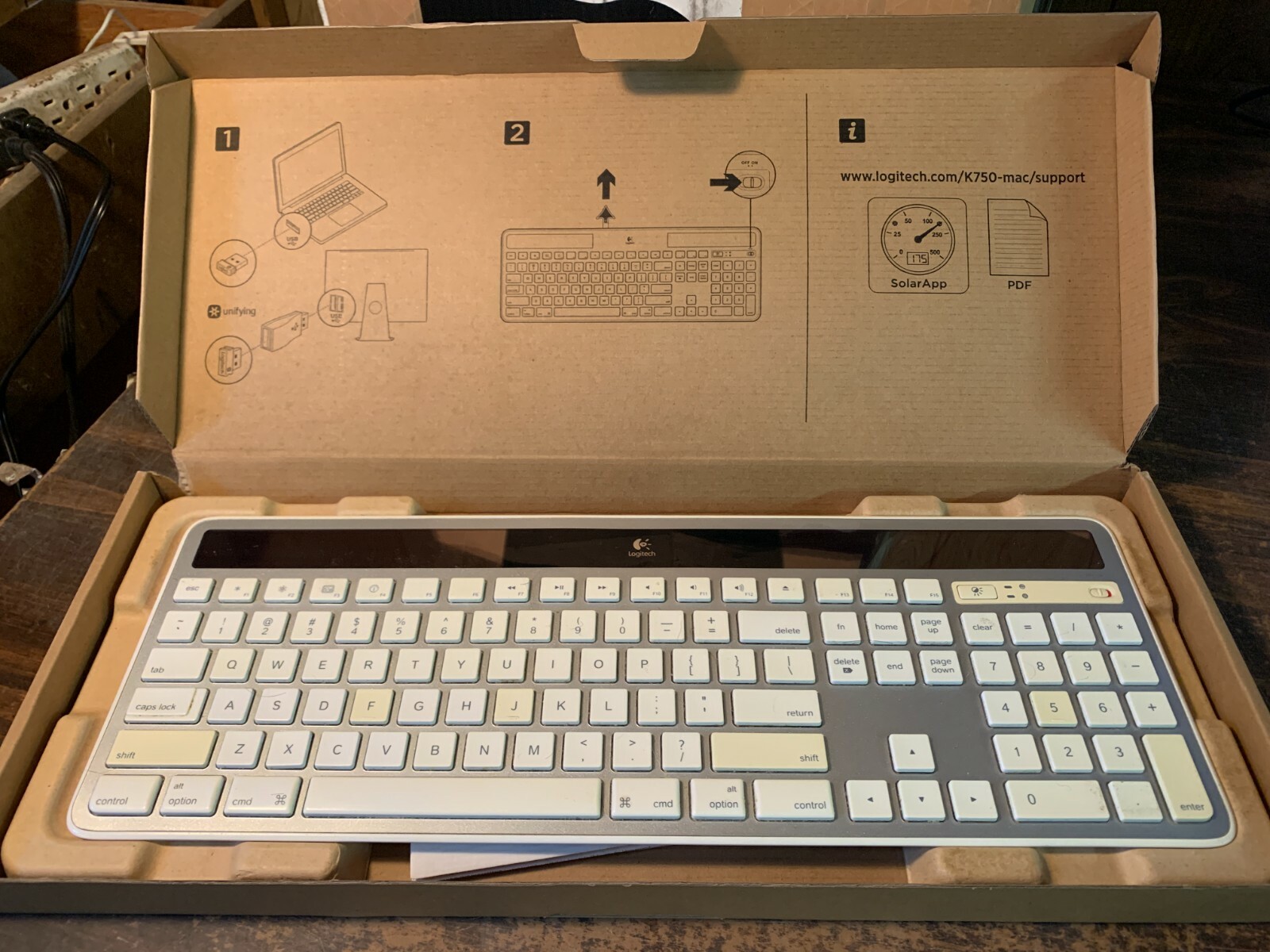 Logitech K750 (920-003472) Wireless Keyboard