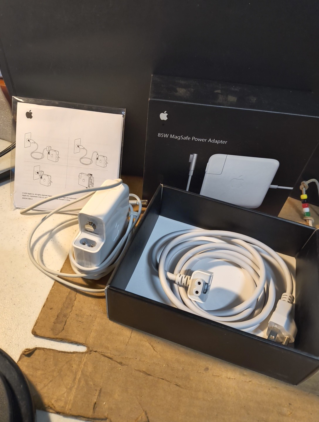 Apple MC556LLB 85W AC Power Adapter Brand New Open Box